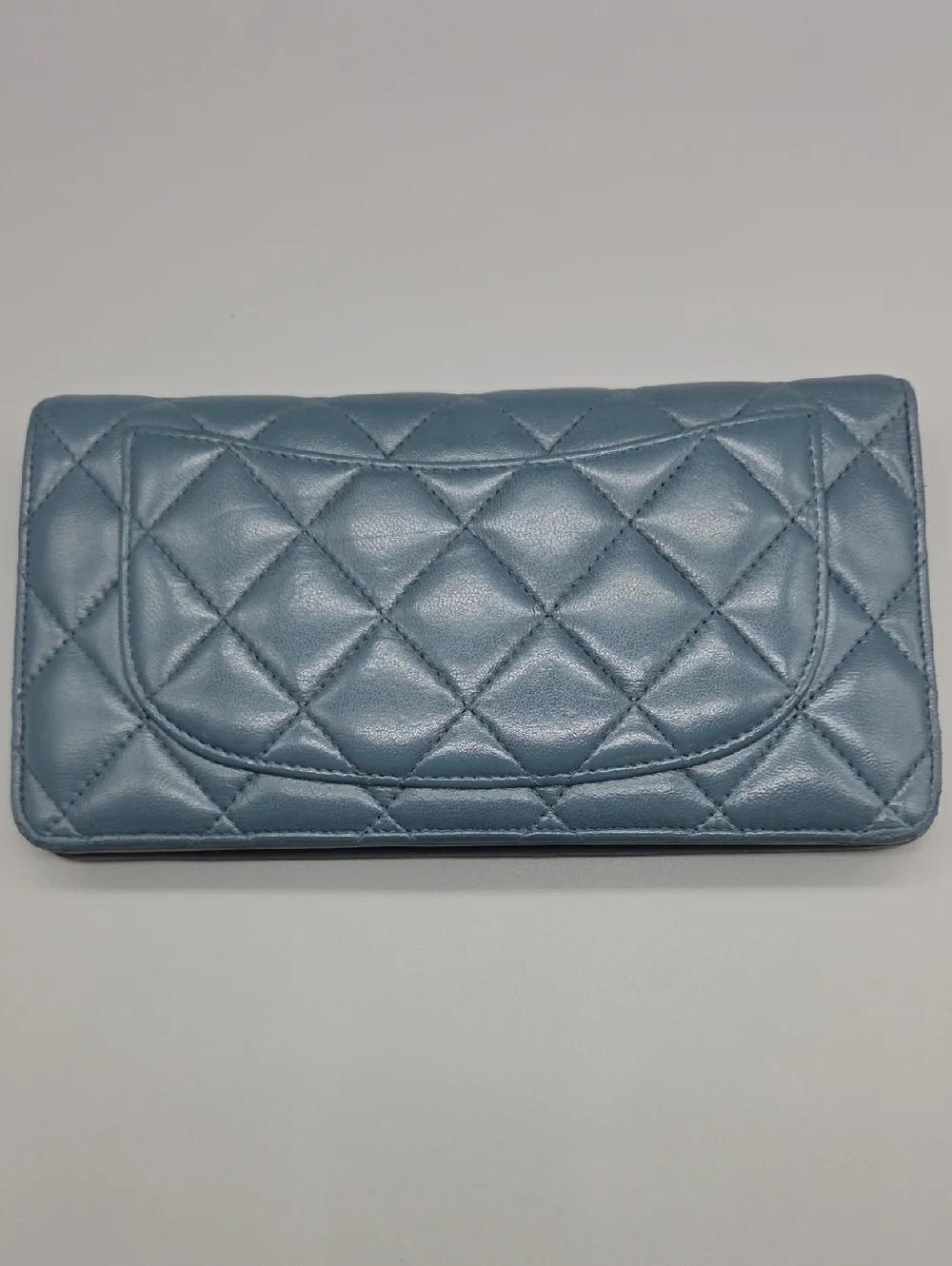 💙CHANEL Authentic Blue Dusk Leather Clutch/Wallet💙